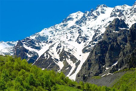 simsearch:400-04412215,k - Caucasus mountains under snow and clear blue sky Photographie de stock - Aubaine LD & Abonnement, Code: 400-07524396