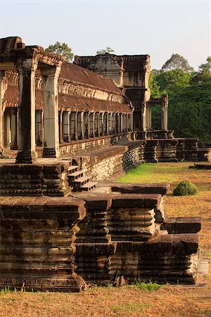 simsearch:400-04592509,k - Part of the Cambodian Ankgor temple ruins. Cambodia Foto de stock - Super Valor sin royalties y Suscripción, Código: 400-07525467