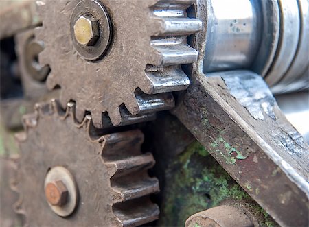 simsearch:400-04288171,k - Detail of old rusty gears, transmission wheels Foto de stock - Super Valor sin royalties y Suscripción, Código: 400-07548763