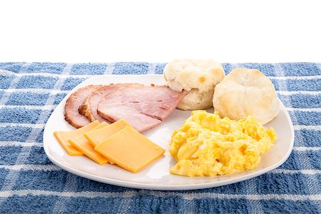 simsearch:400-07568675,k - A hot, country breakfast of scrambled eggs, sliced ham, fresh, hot biscuits and sliced cheese Foto de stock - Super Valor sin royalties y Suscripción, Código: 400-07567575