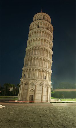 fyletto (artist) - Famous leaning Tower of Pisa in Italy in night Stock Photo - Budget Royalty-Free & Subscription, Code: 400-07569679