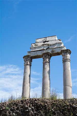 starmaro (artist) - ruin of the temple of Castore and Polluce in the roman forum in rome Stock Photo - Budget Royalty-Free & Subscription, Code: 400-07574288