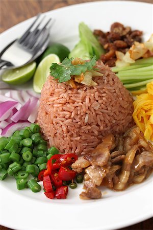 simsearch:400-05350825,k - thai fried rice with fermented shrimp paste, khao kluk kapi Foto de stock - Royalty-Free Super Valor e Assinatura, Número: 400-07575276