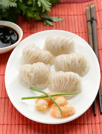 simsearch:400-04025064,k - Asian steamed meat dumplings dim sum with soy sauce Stock Photo - Budget Royalty-Free & Subscription, Code: 400-07576162