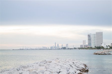 pattaya - Group of towers near seashore, stock photo Foto de stock - Super Valor sin royalties y Suscripción, Código: 400-07577703