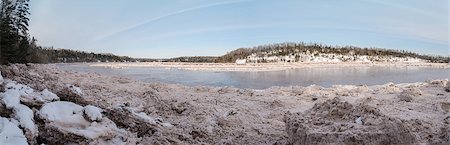 panoramic winter tree landscape - Panorama of forest river bank covered with snow and ice Stock Photo - Budget Royalty-Free & Subscription, Code: 400-07578766