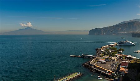 beautiful beach  on the Sorrento coast opposite the island of Capri, one of the most beautiful places in the coast Stock Photo - Budget Royalty-Free & Subscription, Code: 400-07572505