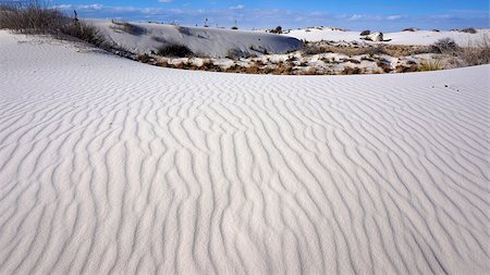 simsearch:855-06313247,k - The White Sands desert is located in Tularosa Basin New Mexico. Photographie de stock - Aubaine LD & Abonnement, Code: 400-07580124