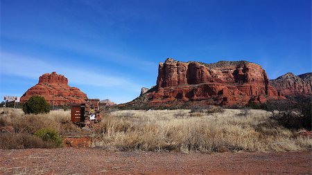 Bell Rock is a popular tourist attraction just north of the Village of Oak Creek, Arizona. Stock Photo - Budget Royalty-Free & Subscription, Code: 400-07580911