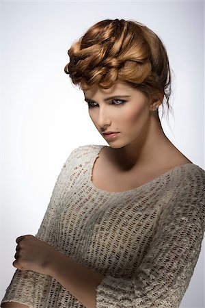 simsearch:400-08891565,k - sexy girl in fashion pose with elegant creative hair-style and natural make-up Stock Photo - Budget Royalty-Free & Subscription, Code: 400-07580996