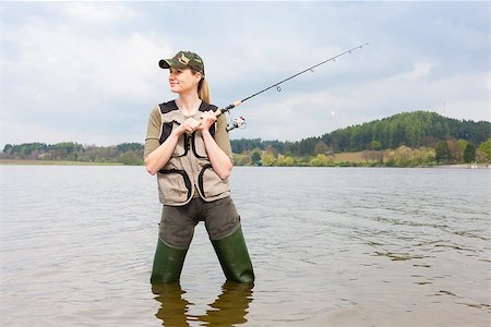 simsearch:400-07501738,k - woman fishing in pond in spring Photographie de stock - Aubaine LD & Abonnement, Code: 400-07615029
