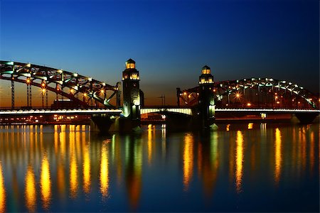 st petersburg night - Bolsheokhtinsky Bridge (Bridge of Peter the Great), St. Petersburg, Russia Foto de stock - Super Valor sin royalties y Suscripción, Código: 400-07617361