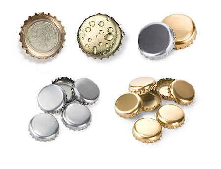 simsearch:400-07617621,k - close up of a bottle caps  set on white background Photographie de stock - Aubaine LD & Abonnement, Code: 400-07617755