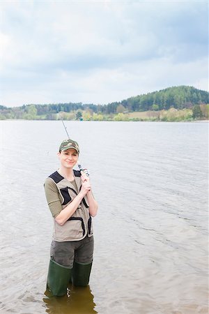 simsearch:400-07501738,k - woman fishing in pond in spring Photographie de stock - Aubaine LD & Abonnement, Code: 400-07613830