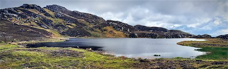 simsearch:400-07716790,k - Loch O'Mulligan is near Slieve League in County Donegal, Ireland. View from side the Northern Atlantic ocean. This photo is composed from 5 separate shots Foto de stock - Royalty-Free Super Valor e Assinatura, Número: 400-07624939