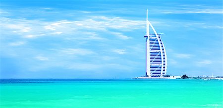 DUBAI,UAE-Nov.21:Burj Al Arab - at 321m second tallest hotel in the world, luxury hotel stands on artificial island,Nov.21,2009 Jumeirah beach, Dubai,United Arab Emirates Photographie de stock - Aubaine LD & Abonnement, Code: 400-07628195
