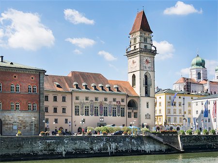 passau - Image of the city hall of Passau, Germany Fotografie stock - Microstock e Abbonamento, Codice: 400-07628312