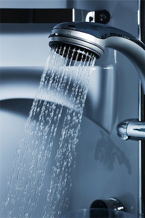 Water from the shower in the modern bathroom Fotografie stock - Microstock e Abbonamento, Codice: 400-07620418