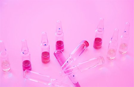 simsearch:400-03965866,k - some ampoule in the desk Fotografie stock - Microstock e Abbonamento, Codice: 400-07620693