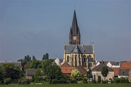 simsearch:400-08432432,k - They abbey of village Thorn in Limburg, Holland Fotografie stock - Microstock e Abbonamento, Codice: 400-07620879