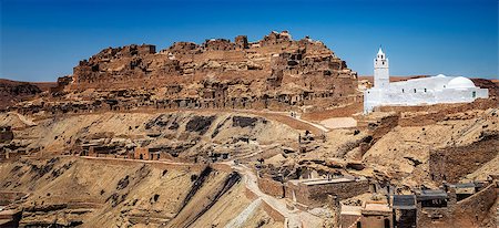 desert mosque - Chenini village inside a tunis desert a view of a beautiful Mosque Stock Photo - Budget Royalty-Free & Subscription, Code: 400-07621299