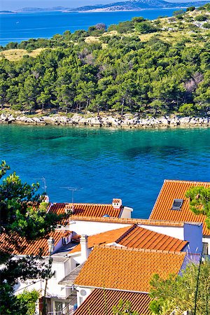 simsearch:400-07633210,k - Rooftops, sea and stone islands of Kornati national park, Croatia Stock Photo - Budget Royalty-Free & Subscription, Code: 400-07621770