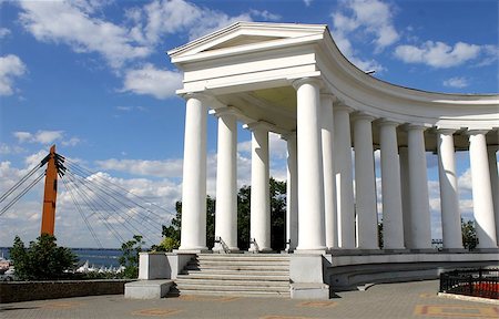 famous city gates europe - Colonnade at Vorontsov Palace in Odessa. Ukraine Stock Photo - Budget Royalty-Free & Subscription, Code: 400-07634014