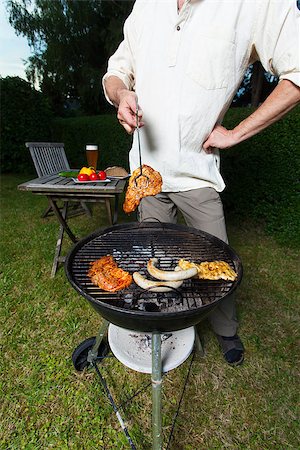 bbq in the garden Stock Photo - Budget Royalty-Free & Subscription, Code: 400-07630874