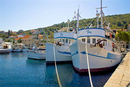 simsearch:400-07633210,k - Adriatic fishermen village of Kali, Island of Ugljan, Dalmatia, Croatia Stock Photo - Budget Royalty-Free & Subscription, Code: 400-07631577