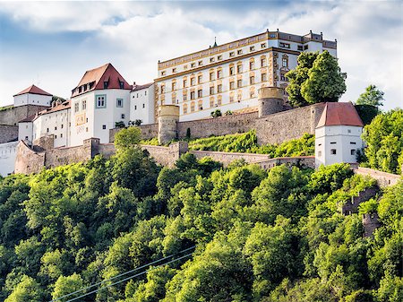 passau - Image of Veste Oberaus in Passau, Germany in the evening at sunset Stock Photo - Budget Royalty-Free & Subscription, Code: 400-07632829