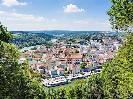 passau - View to Passau in Germany with river Danube and Inn in Summer Fotografie stock - Microstock e Abbonamento, Codice: 400-07632837