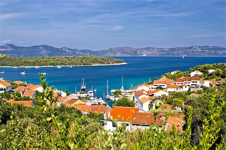 simsearch:400-07633210,k - Island of Iz in Croatia waterfront view Stock Photo - Budget Royalty-Free & Subscription, Code: 400-07633205