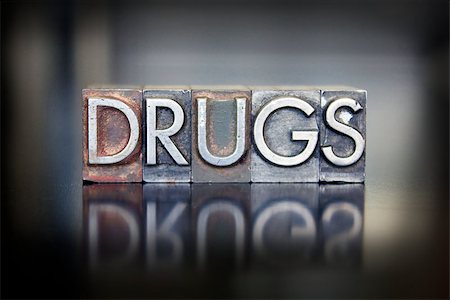 The word DRUGS written in vintage lead letterpress type Stock Photo - Budget Royalty-Free & Subscription, Code: 400-07633896