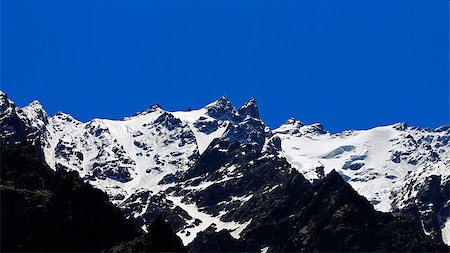 simsearch:400-04412215,k - Caucasus mountains under snow and clear blue sky Photographie de stock - Aubaine LD & Abonnement, Code: 400-07656697