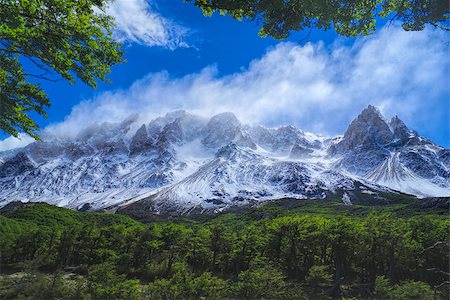 santa cruz mountains - Picturesque panorama of Los Glaciares national park in Argentina Photographie de stock - Aubaine LD & Abonnement, Code: 400-07657864