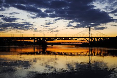 Bridge at night and reflected in the water. Swietokrzystki bridge. Stock Photo - Budget Royalty-Free & Subscription, Code: 400-07657896