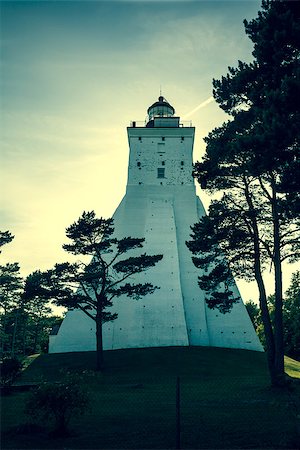 simsearch:400-04083138,k - Kopu Lighthouse in Hiiumaa island, Estonia. It is one of oldest still operating lighthouses in the world Foto de stock - Super Valor sin royalties y Suscripción, Código: 400-07667718