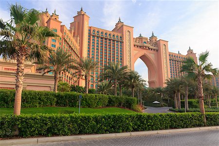 Atlantis, The palm hotel in Dubai Photographie de stock - Aubaine LD & Abonnement, Code: 400-07669011