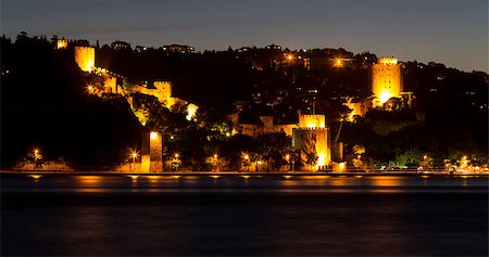 evrenkalinbacak (artist) - Rumelian Castle in Istanbul City, Turkey Stockbilder - Microstock & Abonnement, Bildnummer: 400-07669284