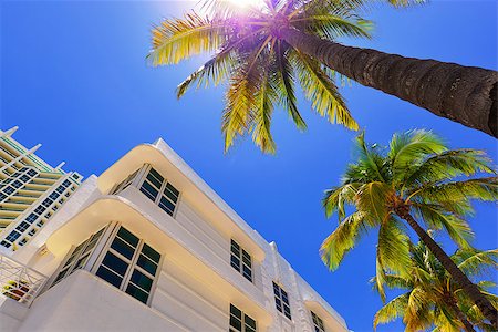 ddmitr (artist) - Art Deco building in the Art Deco District, South Beach, Miami Stock Photo - Budget Royalty-Free & Subscription, Code: 400-07661398