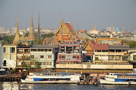 view of bangkok panorama with grand palace and river chao praya Stock Photo - Budget Royalty-Free & Subscription, Code: 400-07674849