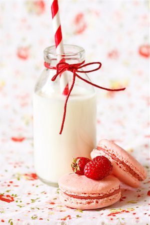 pink macaroon - Macarons with fresh raspberry and a school milk bottle with a straw . Stock Photo - Budget Royalty-Free & Subscription, Code: 400-07675985