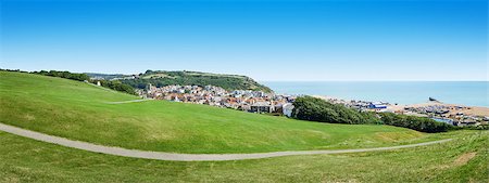 A panoramic view of the historic Hastings in England Photographie de stock - Aubaine LD & Abonnement, Code: 400-07676541