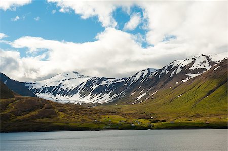 simsearch:6119-07968983,k - Mighty fjords with mountains covered by snow near Olafsfjordur, Northern Iceland Stock Photo - Budget Royalty-Free & Subscription, Code: 400-07678707