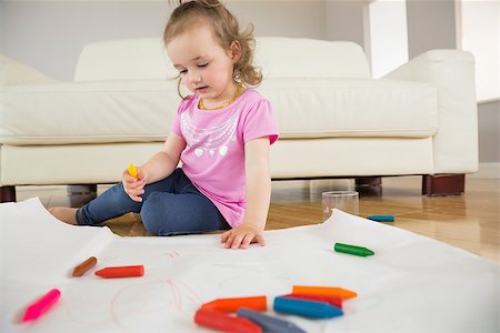 simsearch:6109-07601494,k - Little girl drawing in the living room at home Stock Photo - Budget Royalty-Free & Subscription, Code: 400-07687115