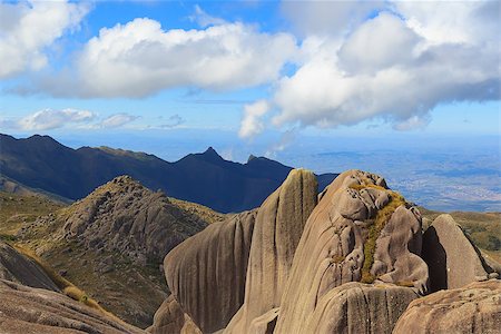 simsearch:400-06566375,k - Peak Prateleiras mountain sky clouds in Itatiaia National Park, Rio de Janeiro, Minas Gerais, c Foto de stock - Super Valor sin royalties y Suscripción, Código: 400-07716438