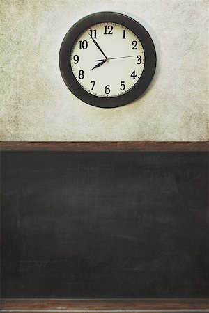 empty classroom wall - School clock and blackboard with distressed wall Stock Photo - Budget Royalty-Free & Subscription, Code: 400-07717883