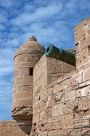 Fortified tower guarding the historic fishing port of Essaouira in Morocco. Stock Photo - Budget Royalty-Free & Subscription, Code: 400-07712586