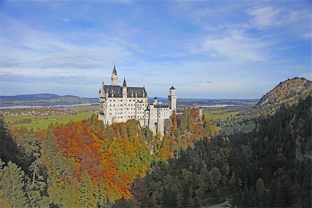 schwangau - Neuschwanstein in germany, ancient architecture, the right to buy souvenirs for sale. Stock Photo - Budget Royalty-Free & Subscription, Code: 400-07713085