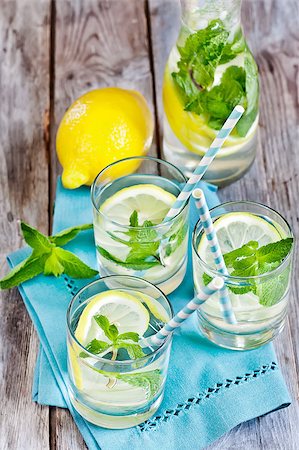 simsearch:400-07715048,k - Mint lemonad in glasses and pitcher. Selective focus. Stock Photo - Budget Royalty-Free & Subscription, Code: 400-07713409